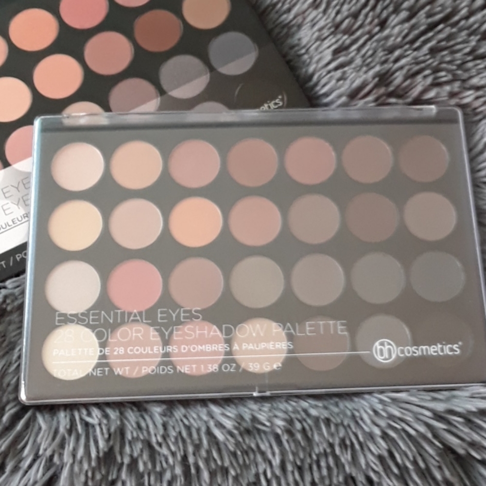 bh  cosmetics eyeshadow palette